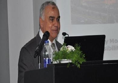 الدكتور محمود هاشم رئيس الجامعة الألمانية بالقاهرة